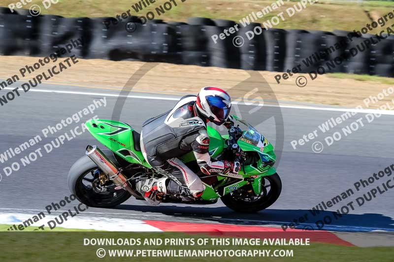 brands hatch photographs;brands no limits trackday;cadwell trackday photographs;enduro digital images;event digital images;eventdigitalimages;no limits trackdays;peter wileman photography;racing digital images;trackday digital images;trackday photos